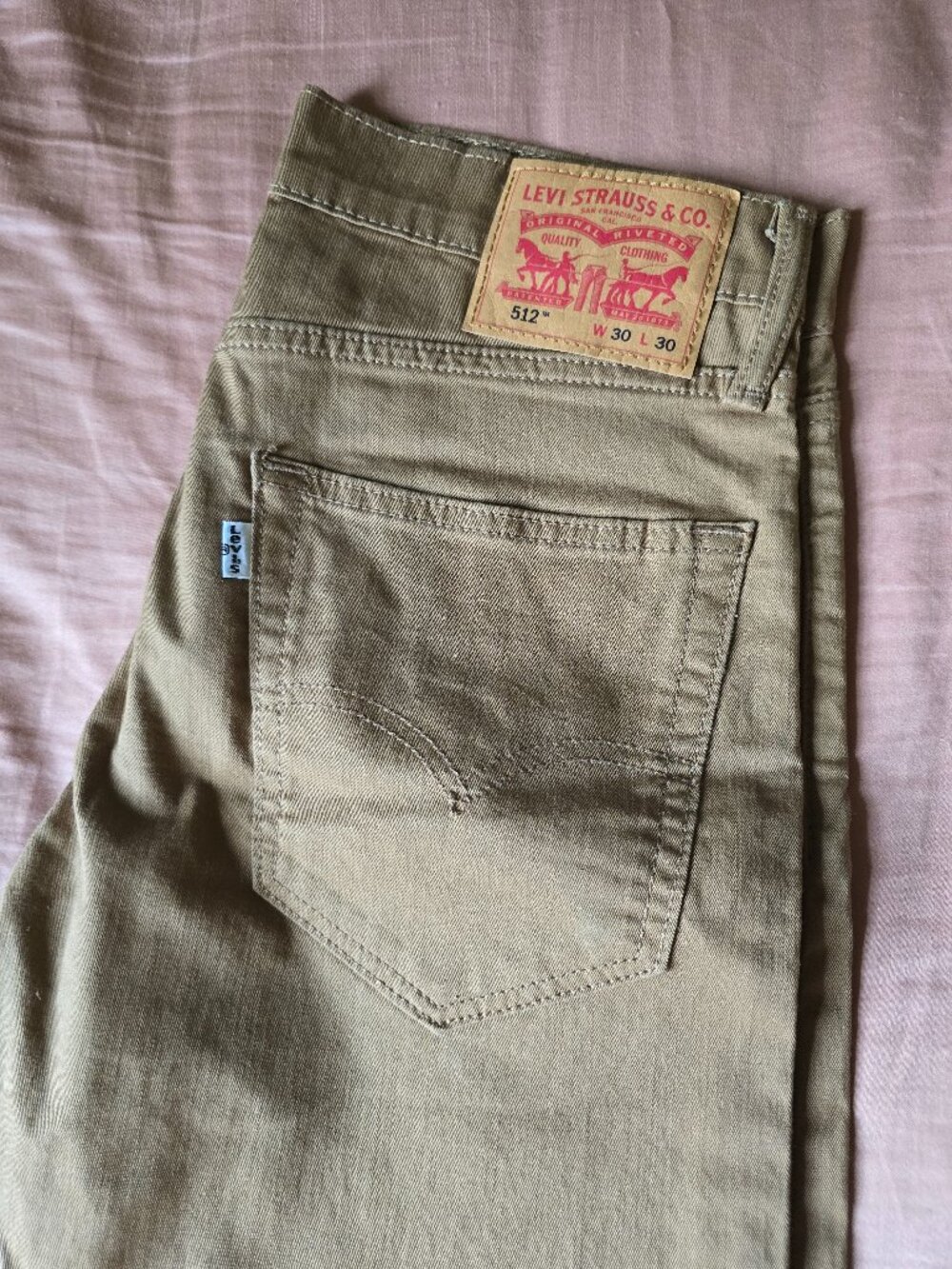 Levi's 512 Slim Taper (LIKE NEW) 30x30